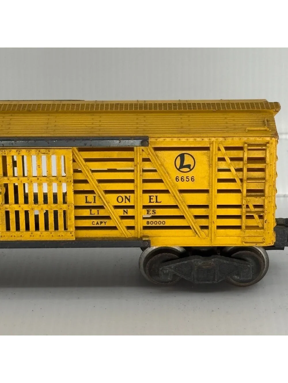 Vintage Lionel 6656 Yellow Lionel Lines O Gauge Stock Car Metal Made In USA